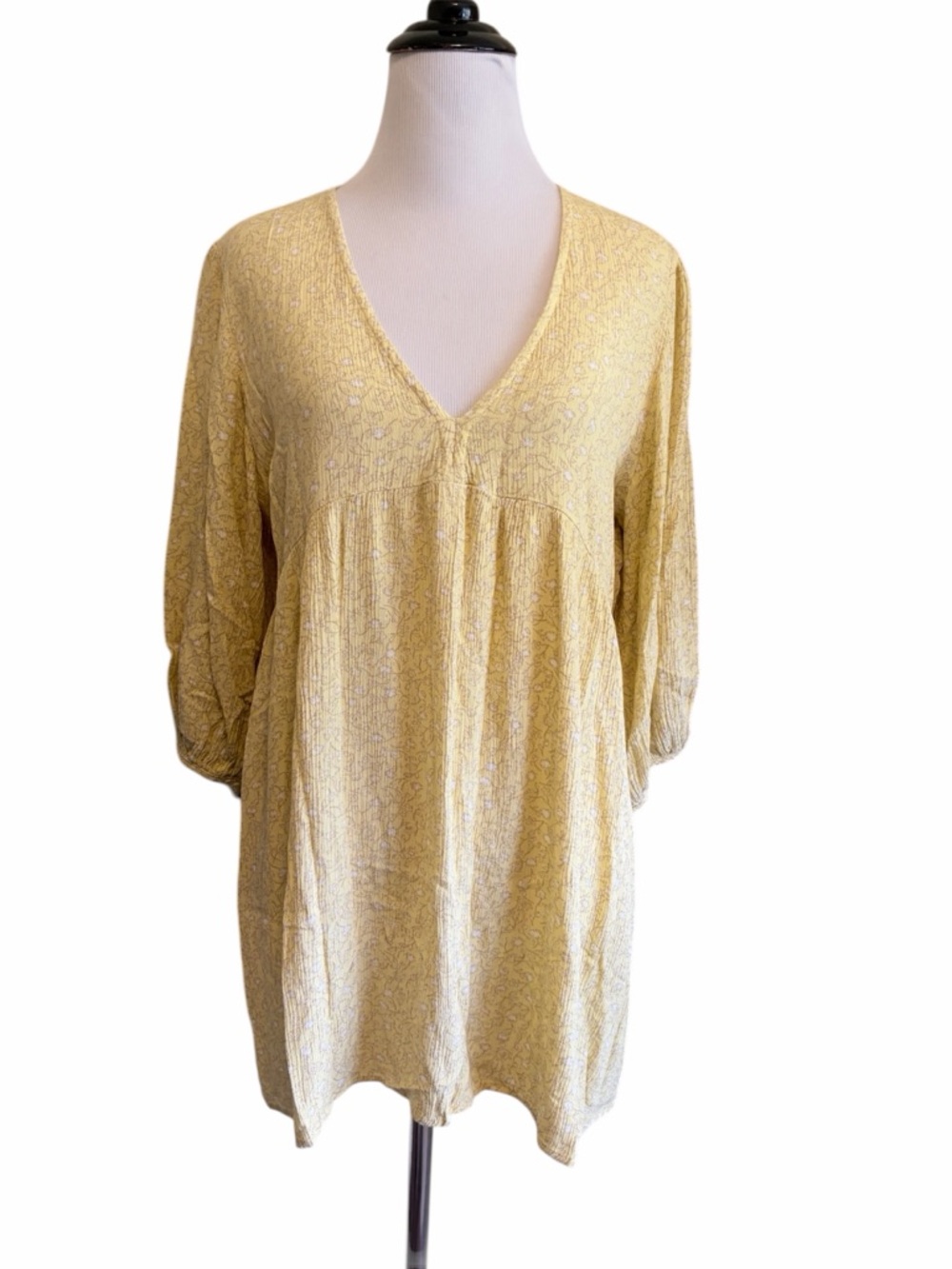 Audrey 3+1 medium butter yellow floral tunic blouse